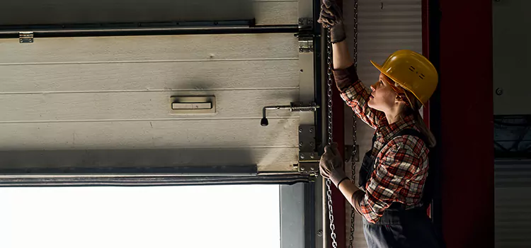 Addressing Common Garage Door Stoppage Issues in Linda, CA