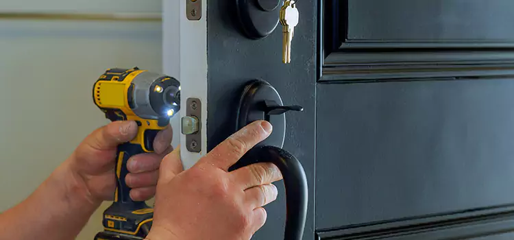 Commercial Door Lock Installation Linda